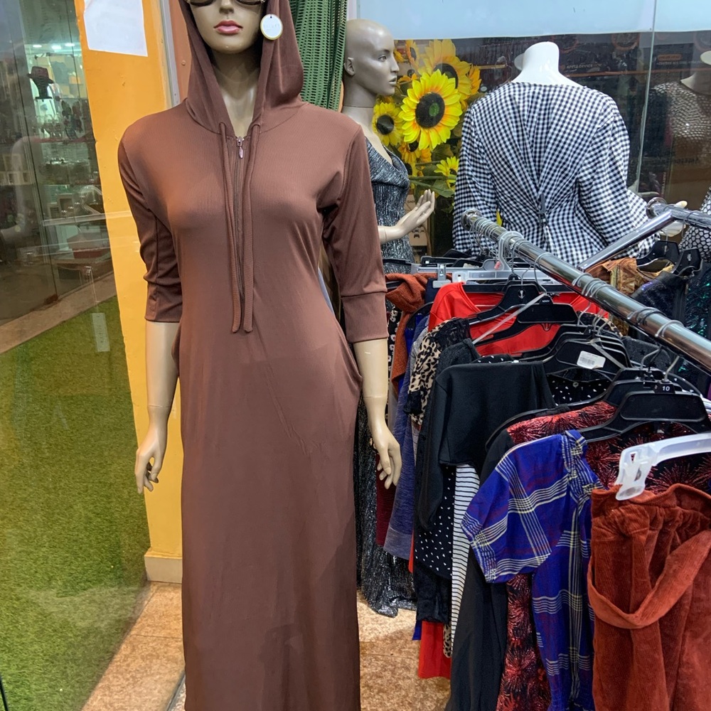 Elegant Brown Hooded Maxi Dress